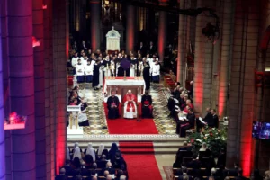 Cérémonie religieuse dans la Cathédrale de Monaco